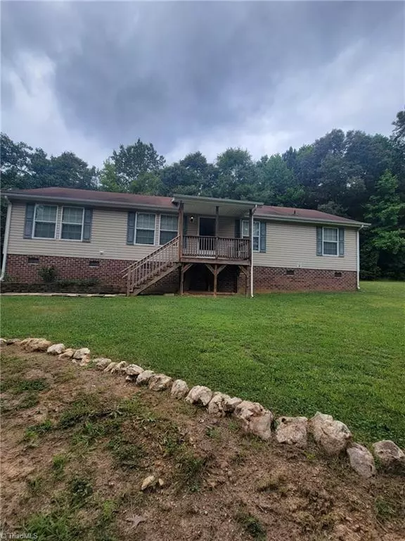 Siler City, NC 27344,21 Bear Trap LN