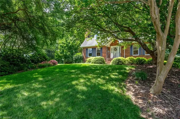 Winston Salem, NC 27106,4536 Thacker Hill DR