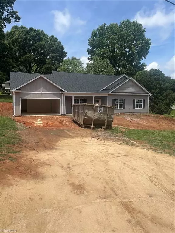 Clemmons, NC 27012,3410 Brookland DR