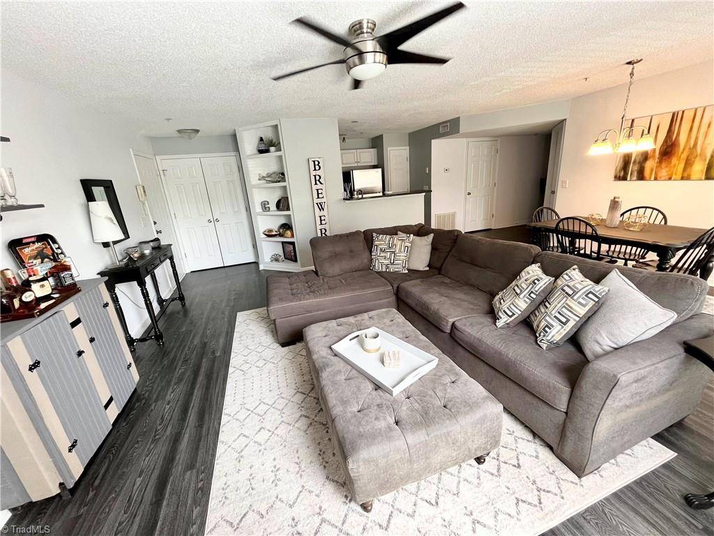 Greensboro, NC 27409,3733 Morris Farm DR #2D