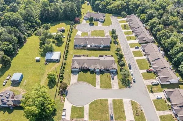 Graham, NC 27253,103 Knight CT