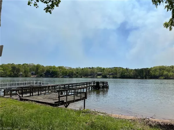 Lexington, NC 27292,349 High Rock DR