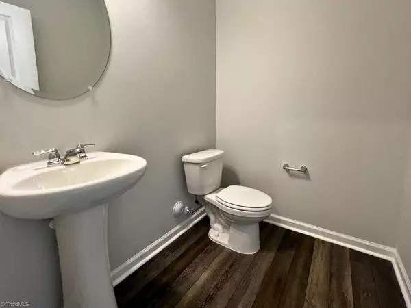 King, NC 27021,115 Cremello DR