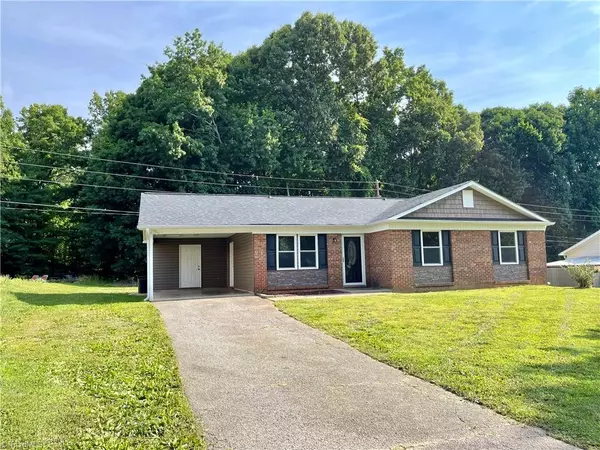 King, NC 27021,321 Northfield DR