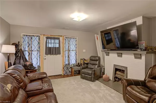 Winston Salem, NC 27107,1804 Waughtown ST