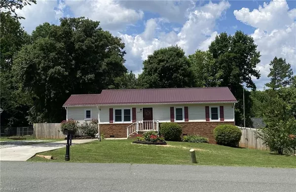 Haw River, NC 27258,2445 Susanne DR