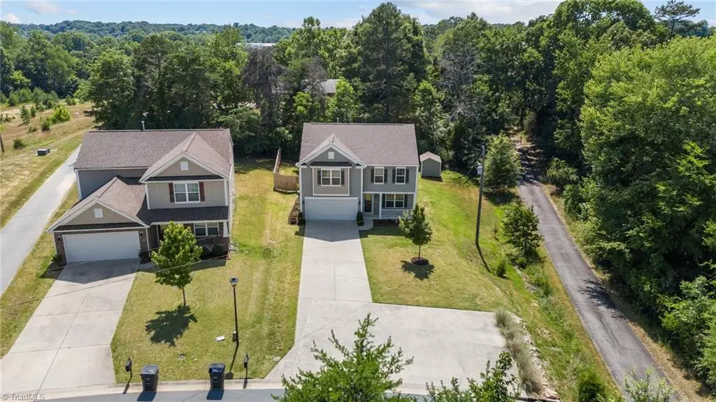 Winston Salem, NC 27103,3462 Canterbury Ridge CT