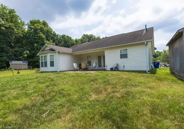 Winston Salem, NC 27127,1401 Hawkcrest LN