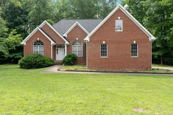 Mebane, NC 27302,3463 Candlebrook CT