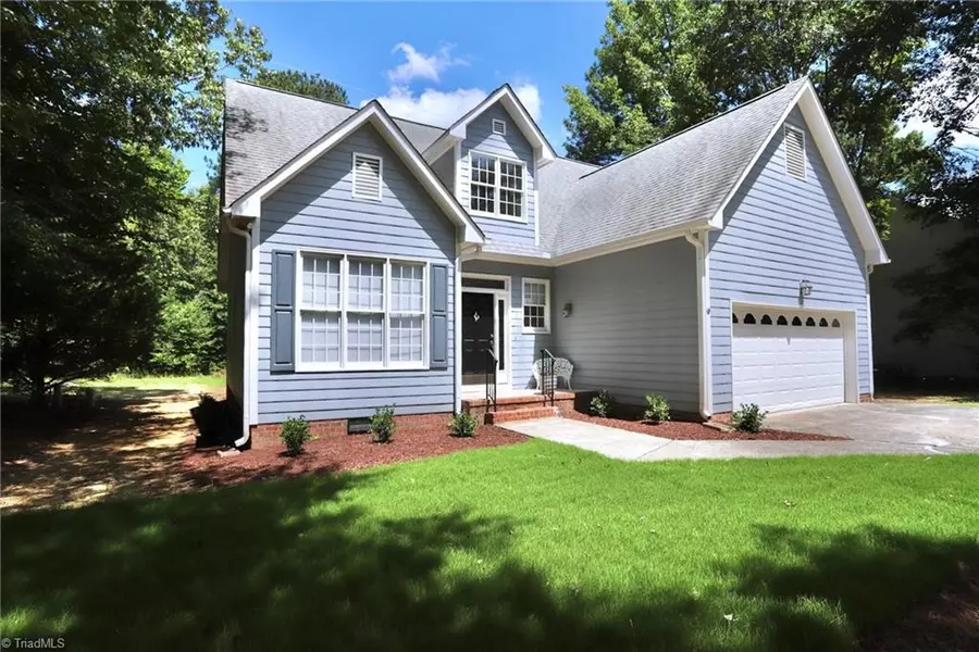 5 Eastwind PL, Chapel Hill, NC 27514