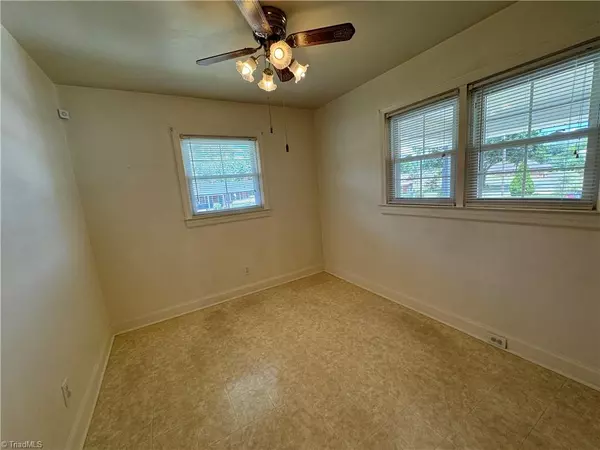 Rural Hall, NC 27045,160 North ST