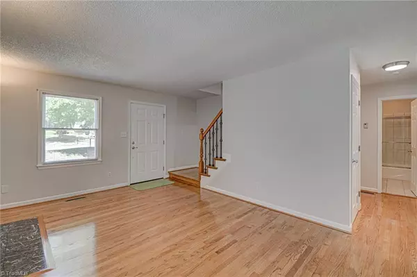 Winston Salem, NC 27104,620 Lantern Ridge DR