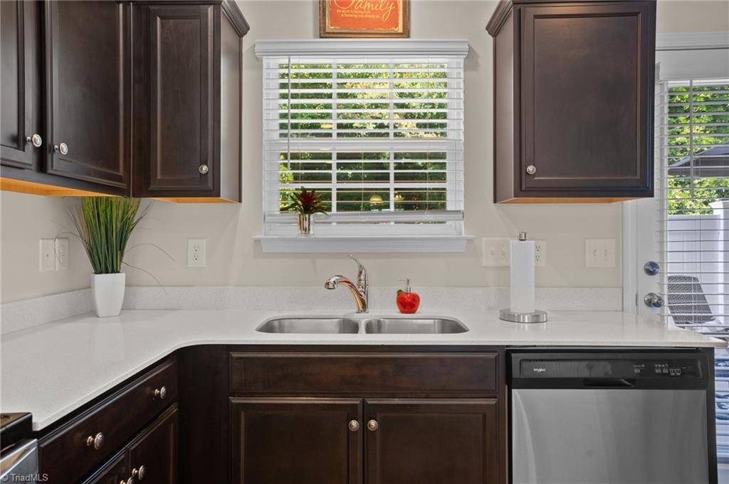 Jamestown, NC 27282,100 Crepe Myrtle LN