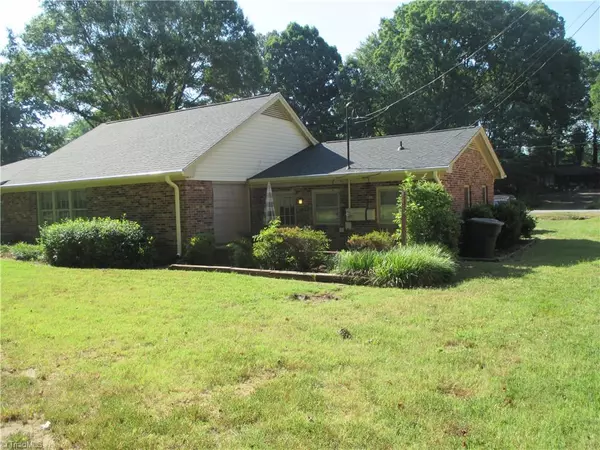 Eden, NC 27288,135 Devonway ST