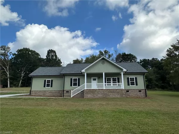 2909 Old Highway 70 LOOP, Connelly Springs, NC 28612