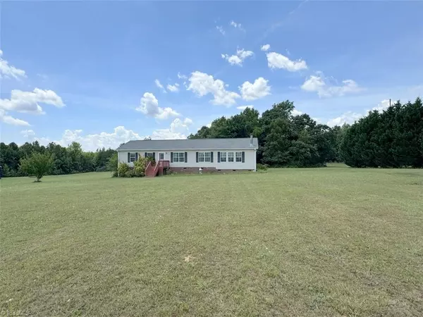 496 Butler Lake RD, Reidsville, NC 27320