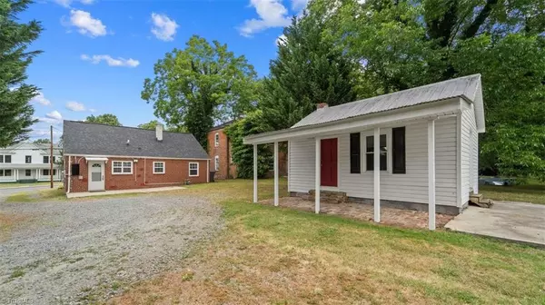 Reidsville, NC 27320,639 Lindsey ST