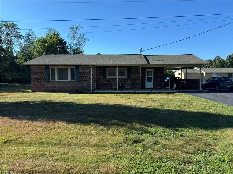 163 Hickory LN, Hays, NC 28635