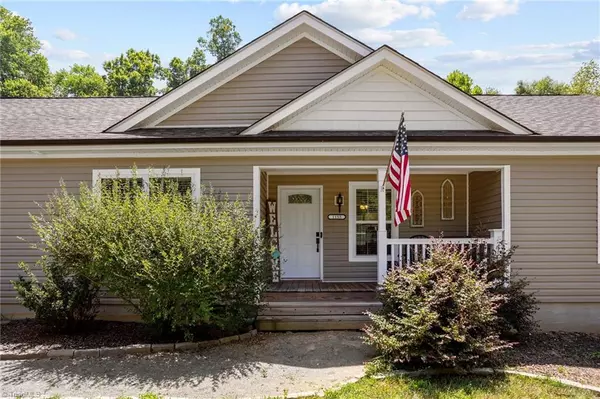 King, NC 27021,1155 Hill RD