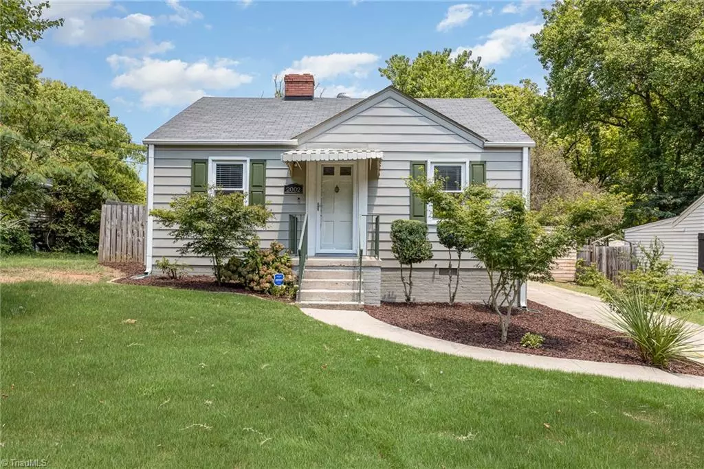 Greensboro, NC 27408,2002 Colonial AVE