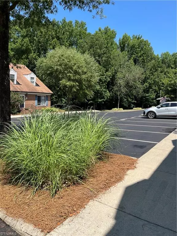 Archdale, NC 27263,324 Wynnewood DR