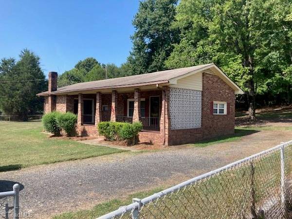 623 Long ST, Eden, NC 27288