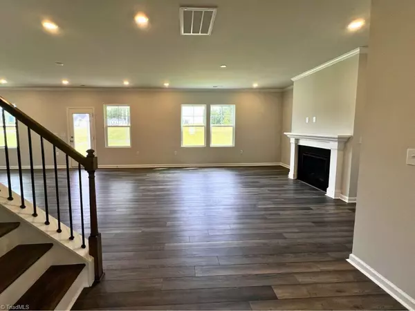 King, NC 27021,141 Cremello DR