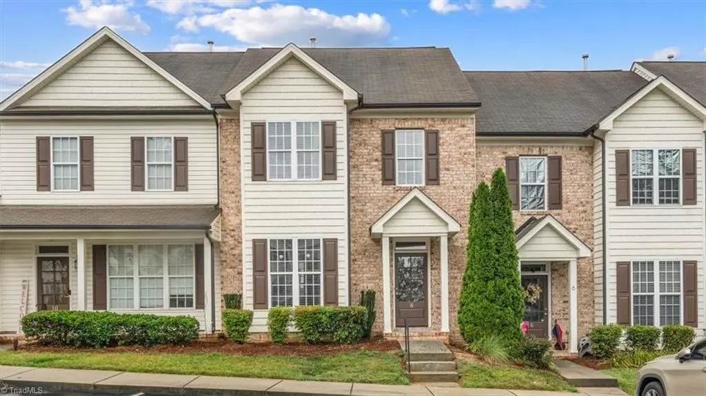 8 Spirea PL, Greensboro, NC 27455