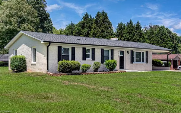 Rural Hall, NC 27045,6900 Blenheim CT