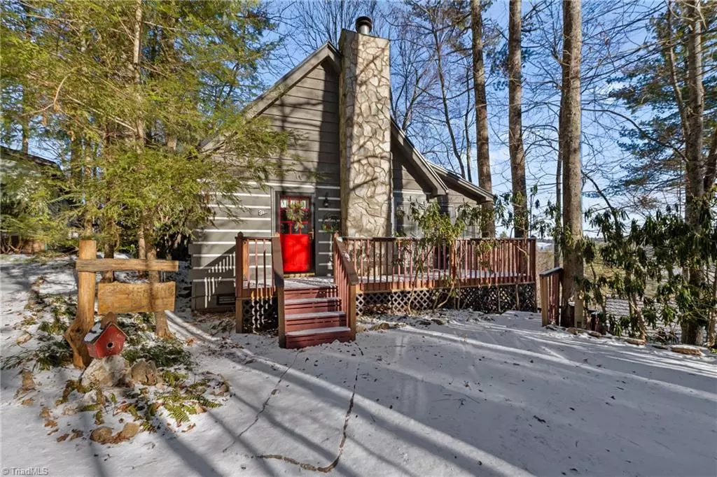 Boone, NC 28607,348 Laurelwood LN