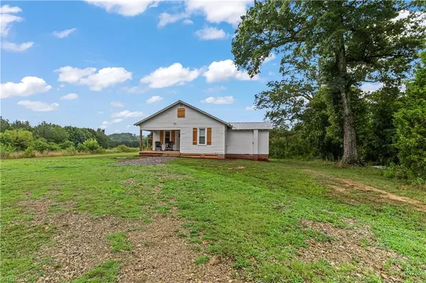 Walnut Cove, NC 27052,1581 Brook Cove RD