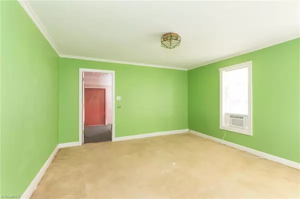 Rural Hall, NC 27045,8646 Chipboard RD