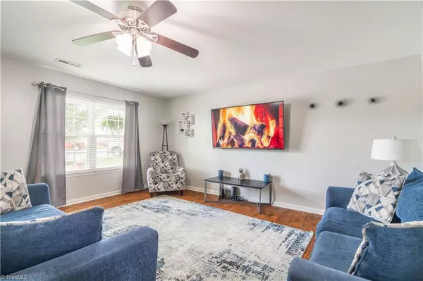 Greensboro, NC 27405,4204 Waterlyn CT