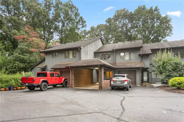 210 College RD #605,  Greensboro,  NC 27410