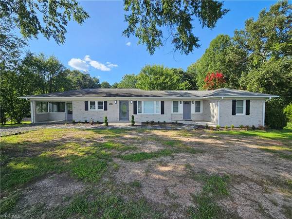 233 Wyatt LOOP, Reidsville, NC 27320