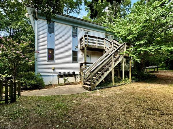 500 Dixie TRL #A and B, Raleigh, NC 27607