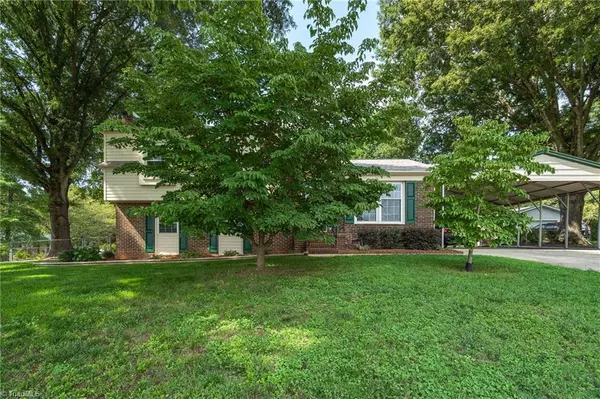 Lexington, NC 27295,246 Deerfield CT