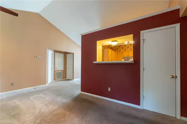 High Point, NC 27265,3219 Pipers WAY