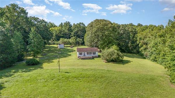 3283 Alston Bridge RD, Siler City, NC 27344