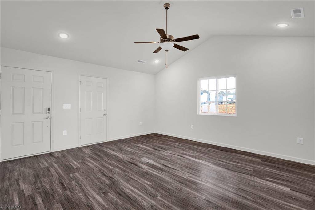 Greensboro, NC 27405,3908 Arcola WAY