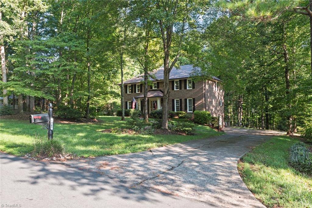 Clemmons, NC 27012,6945 August DR