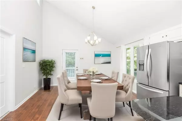 Winston-salem, NC 27103,2728 Woodlore TRL