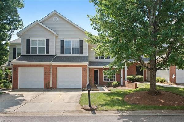 3976 Fountain Village LN, High Point, NC 27265