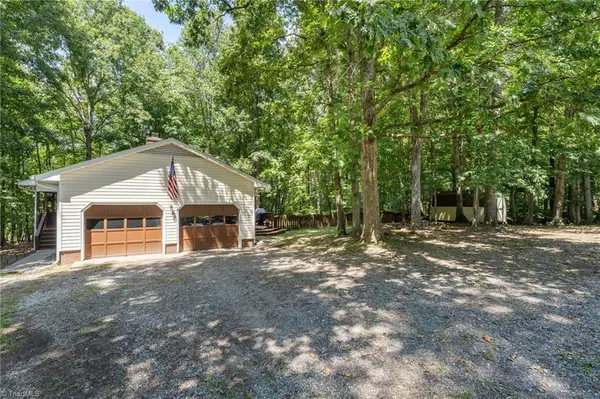 Summerfield, NC 27358,1406 NC Highway 150