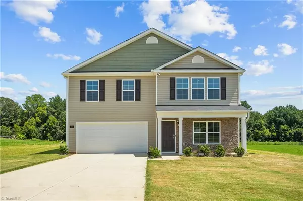 165 Ashfield LN, Lexington, NC 27292