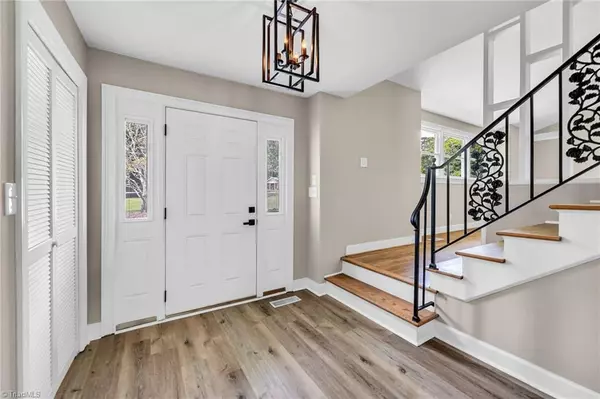 Pfafftown, NC 27040,5645 Greenhill DR