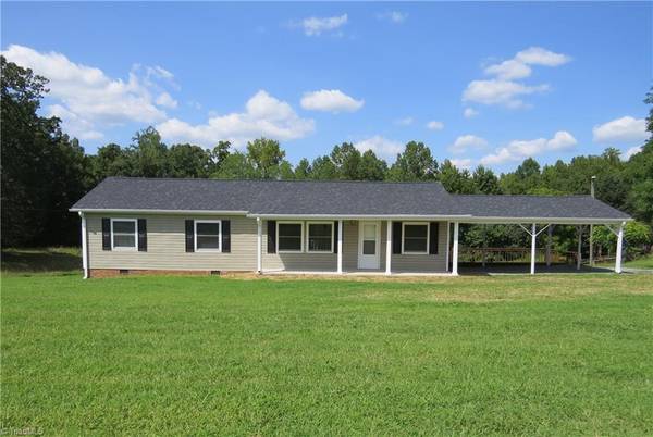 5767 Chrismon RD, Browns Summit, NC 27214