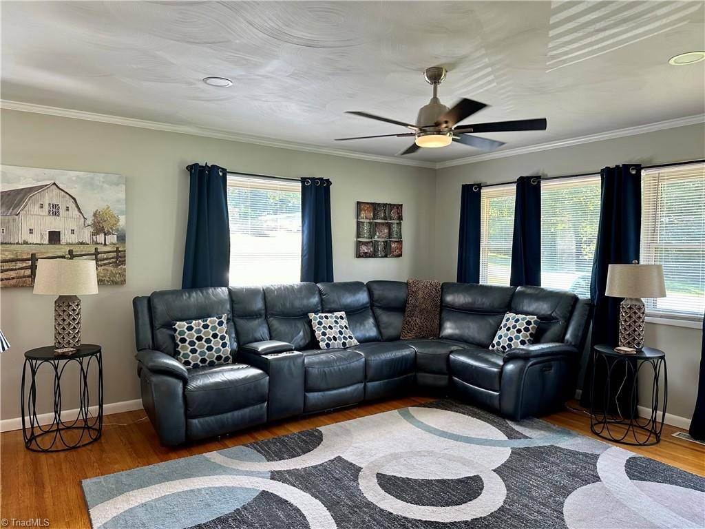 Mount Airy, NC 27030,162 Chatham RD