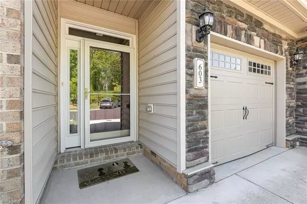 Winston-salem, NC 27127,603 Zurich CT