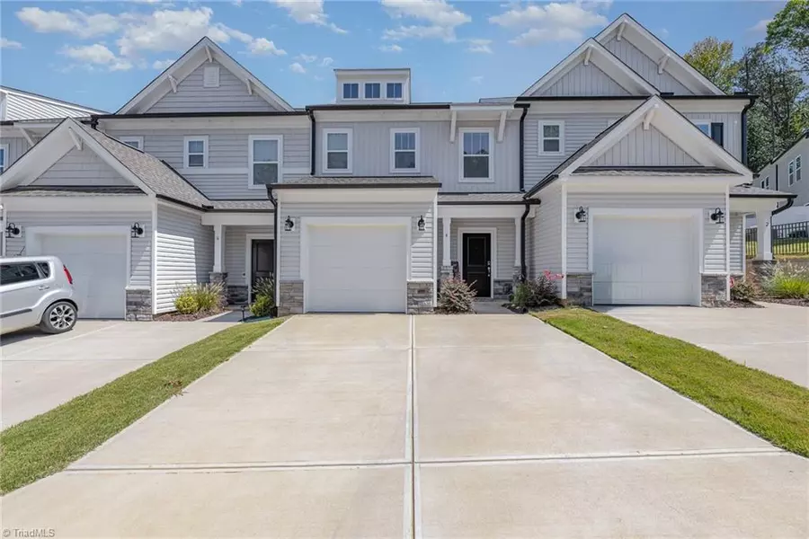 4 Stardust TRL, Greensboro, NC 27455